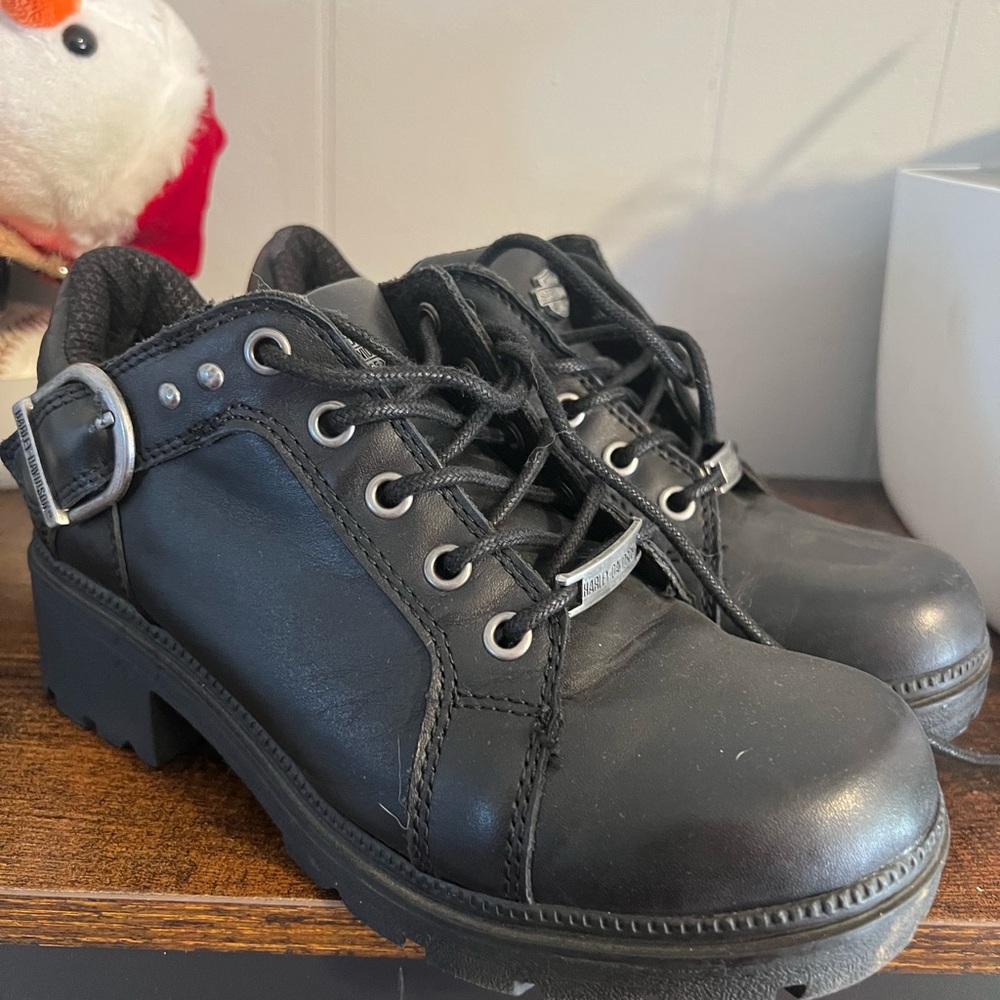 Black Harley Davidson boots